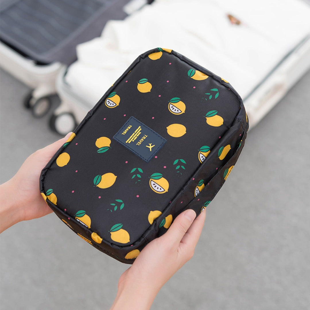 Large Capacity Hanging Toiletry Bag