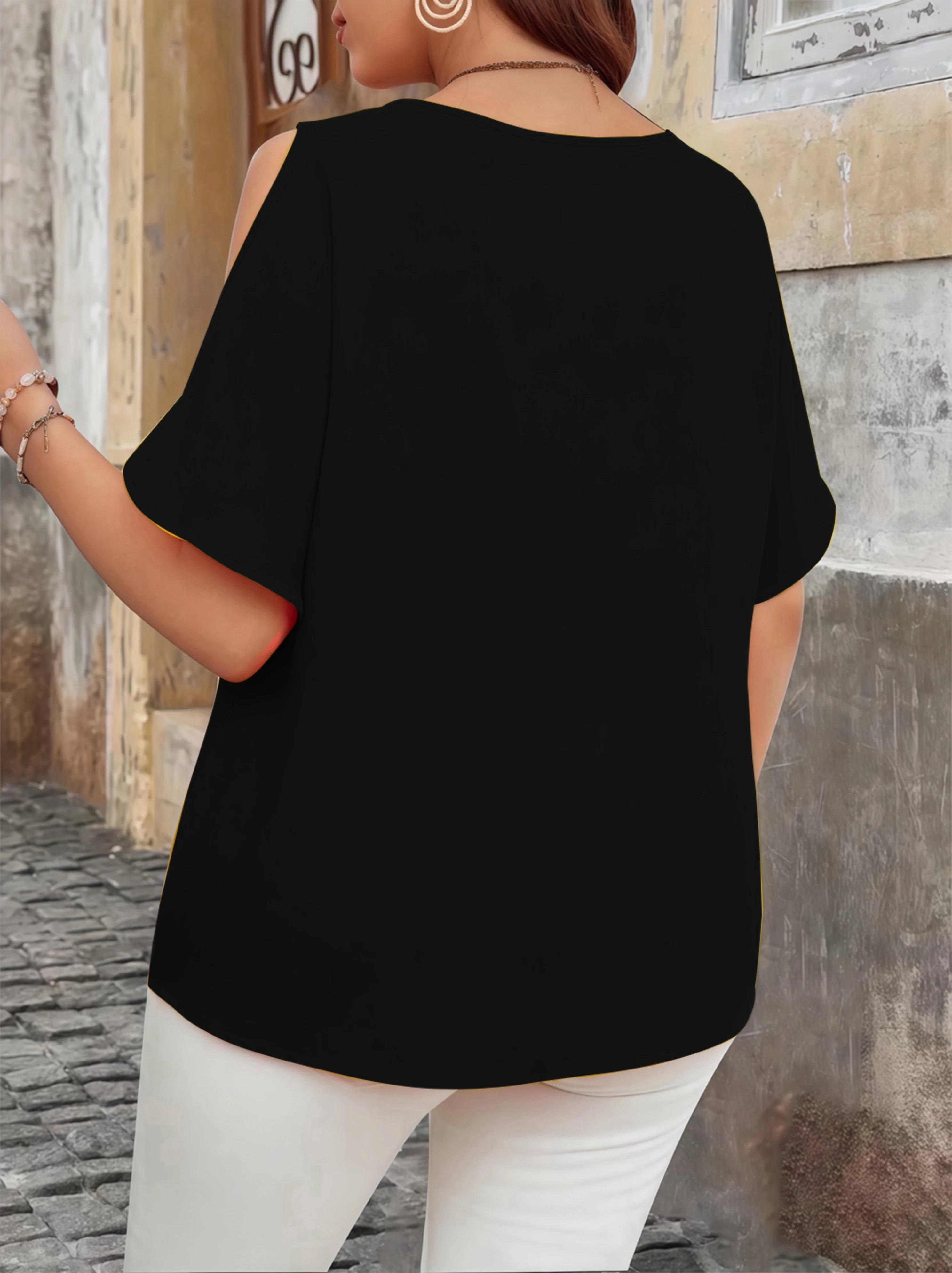 Women's Elegant Off-Shoulder Wave V-Neck T-Shirt