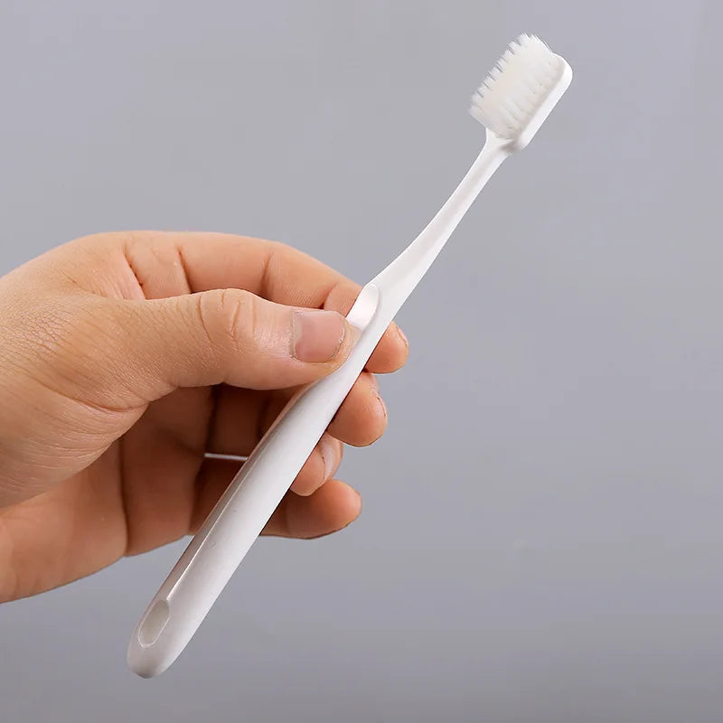 Disposable Toothbrush w/toothpaste